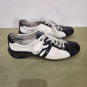 Asgi Leather Black and White Women's Shoe 9M